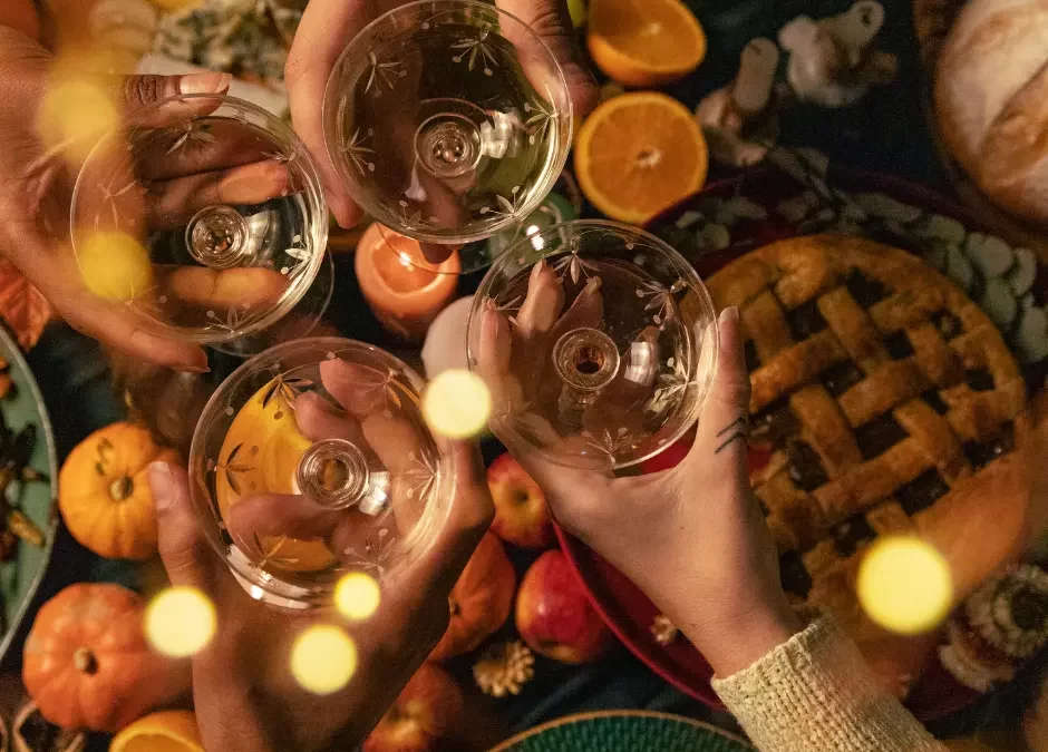 Holiday Entertaining and Your HVAC System: Managing Extra Guests and Cooking Heat